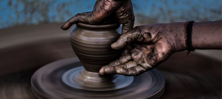 Potters wheel image